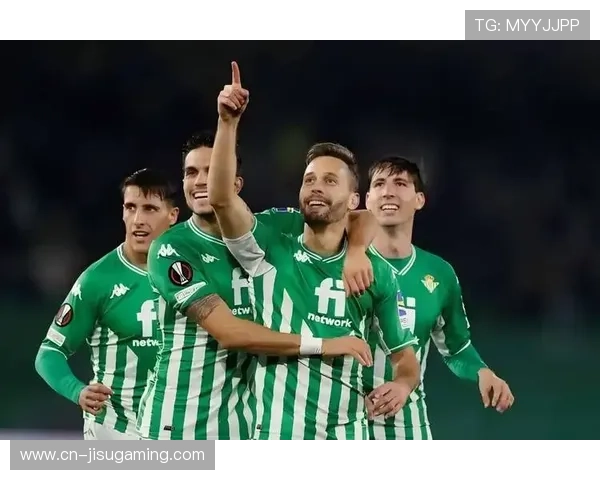 埃尔切主场气势如虹,一度领先卫冕冠军皇马 埃尔切主场气势如虹,一度领先卫冕冠军皇马