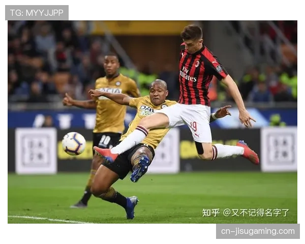 半场战报：斯特拉斯堡1-0领先洛里昂，主队前锋打入本赛季个人首球